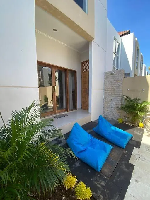 Moovilla 2 Seminyak, Bali Indonesia