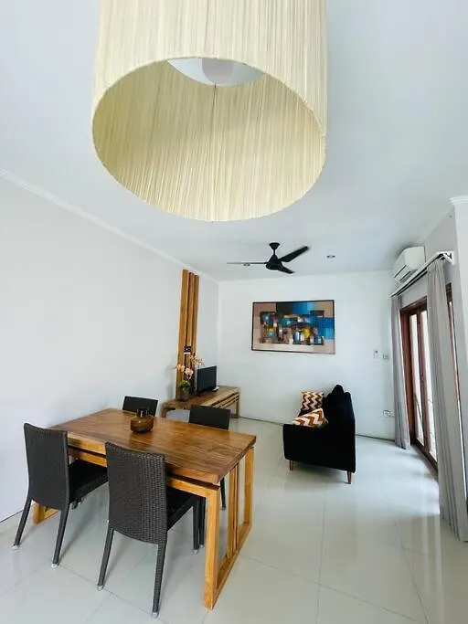 Moovilla 2 Seminyak, Bali