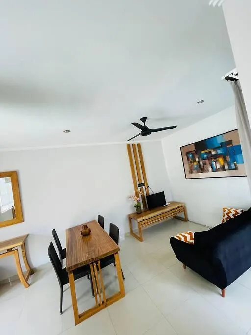 Moovilla 2 Seminyak, Bali Villa