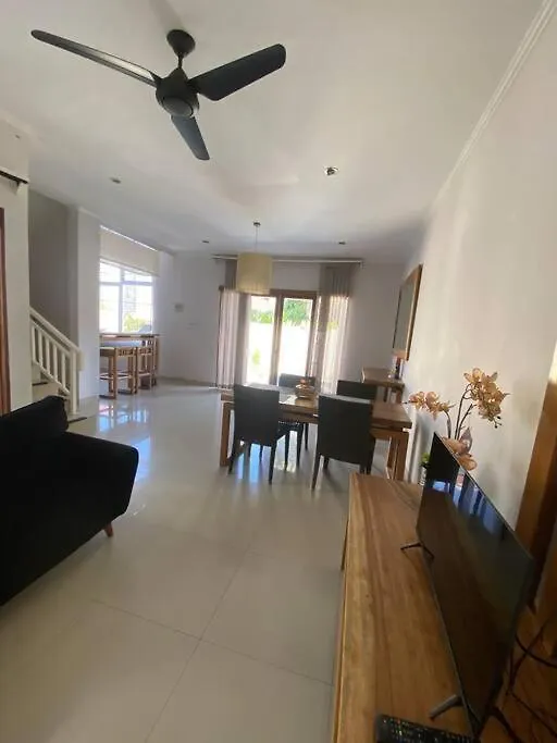 Moovilla 2 Seminyak, Bali Villa Seminyak (Bali)